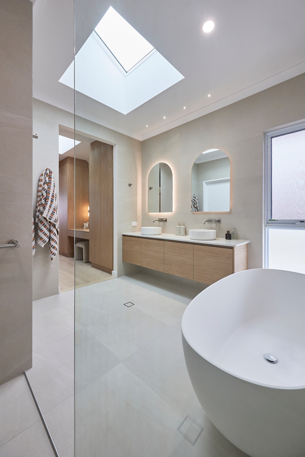 Ensuite