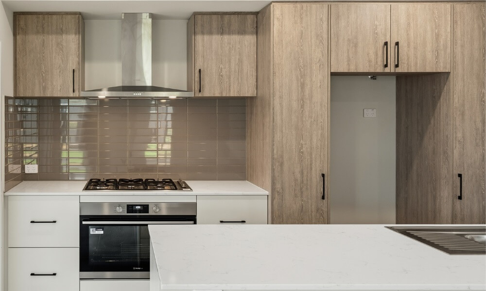 Timber-look kitchen